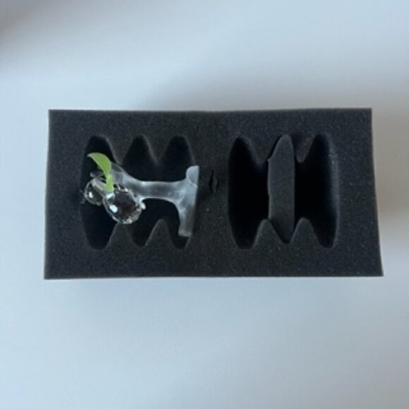 Preciosa Crystal Koala Bear on a Branch - Picture 8 of 16